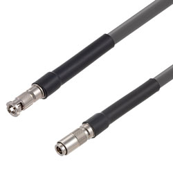 75 欧姆 6G SDI HD-BNC 公头到 1.0/2.3 公头电缆组件，使用 1694A-GY 同轴电缆，1 英尺的图片